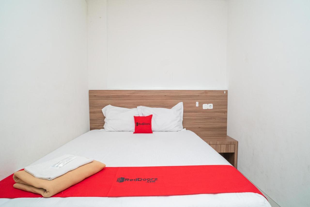 RedDoorz Plus @ Jalan Pemuda Timur Bojonegoro Zewnętrze zdjęcie